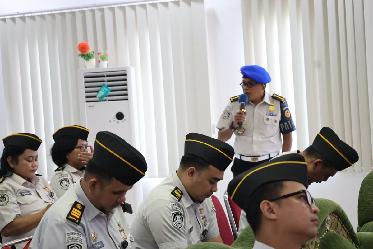 Kanwil Ditjenim Papua Barat Laksanakan Monitoring Tugas dan Fungsi Kepatuhan Internal Triwulan II di Kanim Sorong