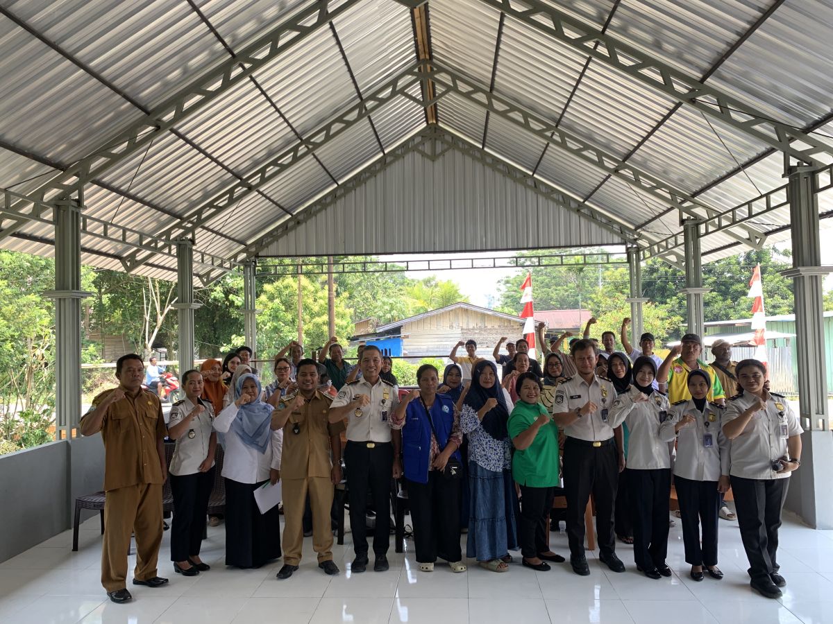 Kanwil Ditjen Imigrasi Papua Barat Laksanakan Pembinaan, Monitoring dan Evaluasi Layanan Keimigrasian di Kampung SP 3